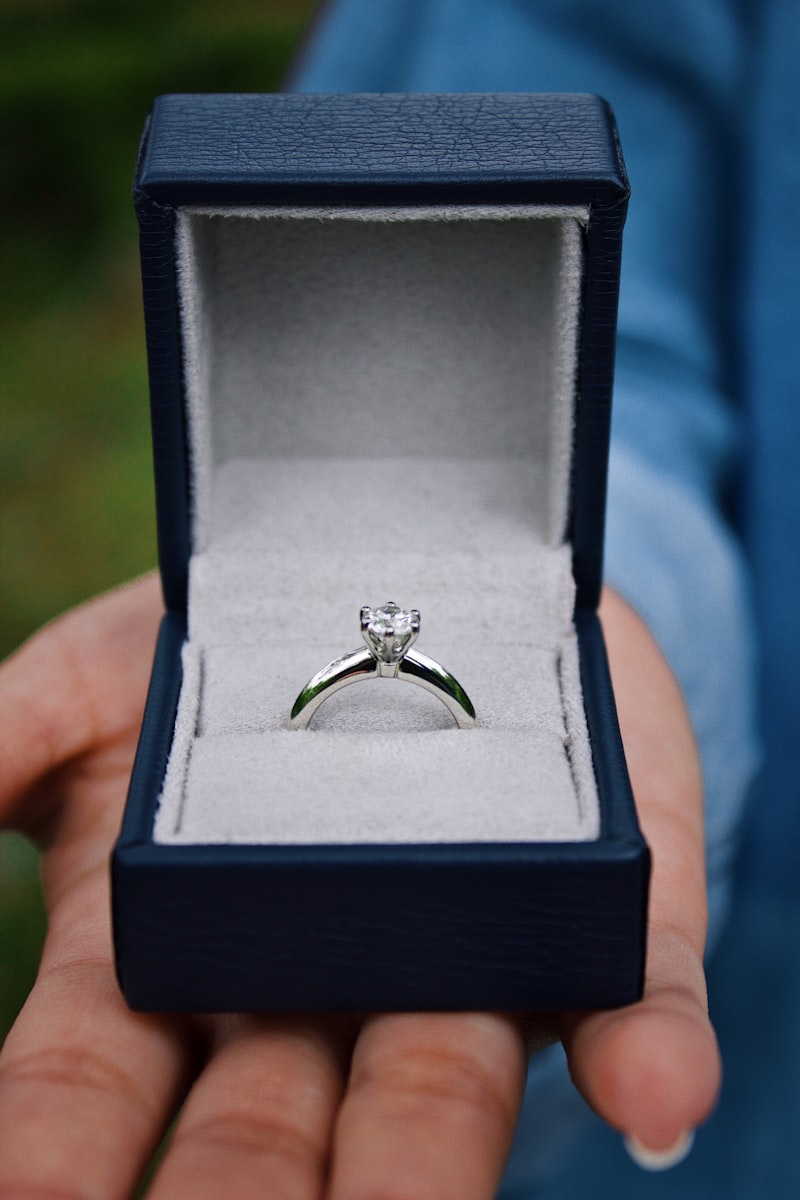 Anillo Esmeralda Oval Vintage